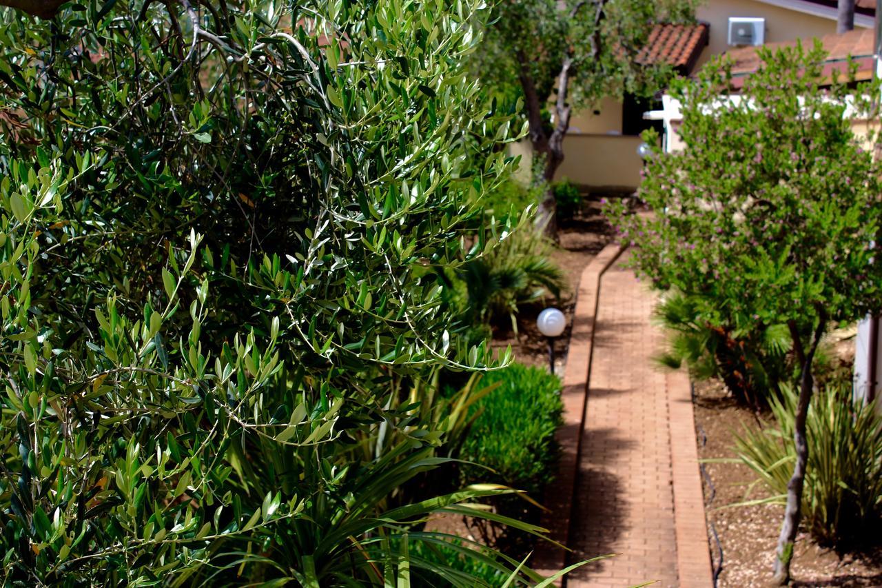 ויאסטה Villaggio Turistico Defensola מראה חיצוני תמונה